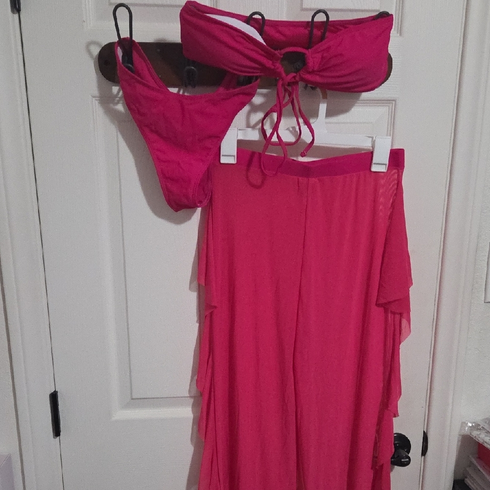 SHEIN Vibrant Pink Swimwear Set